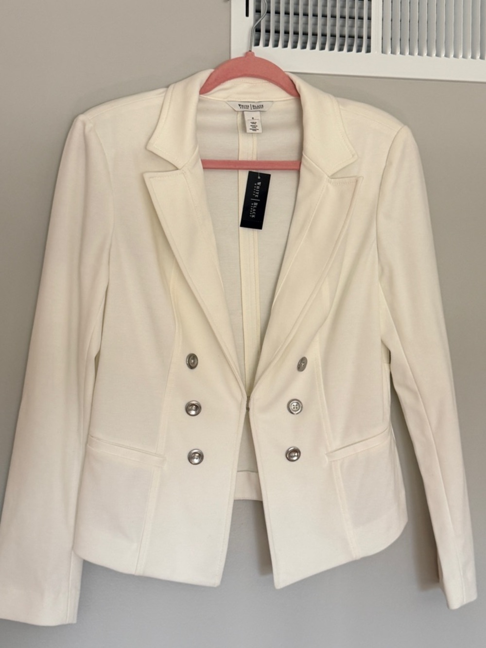 White House Black Market Cream Double-Breasted Tailored Blazer